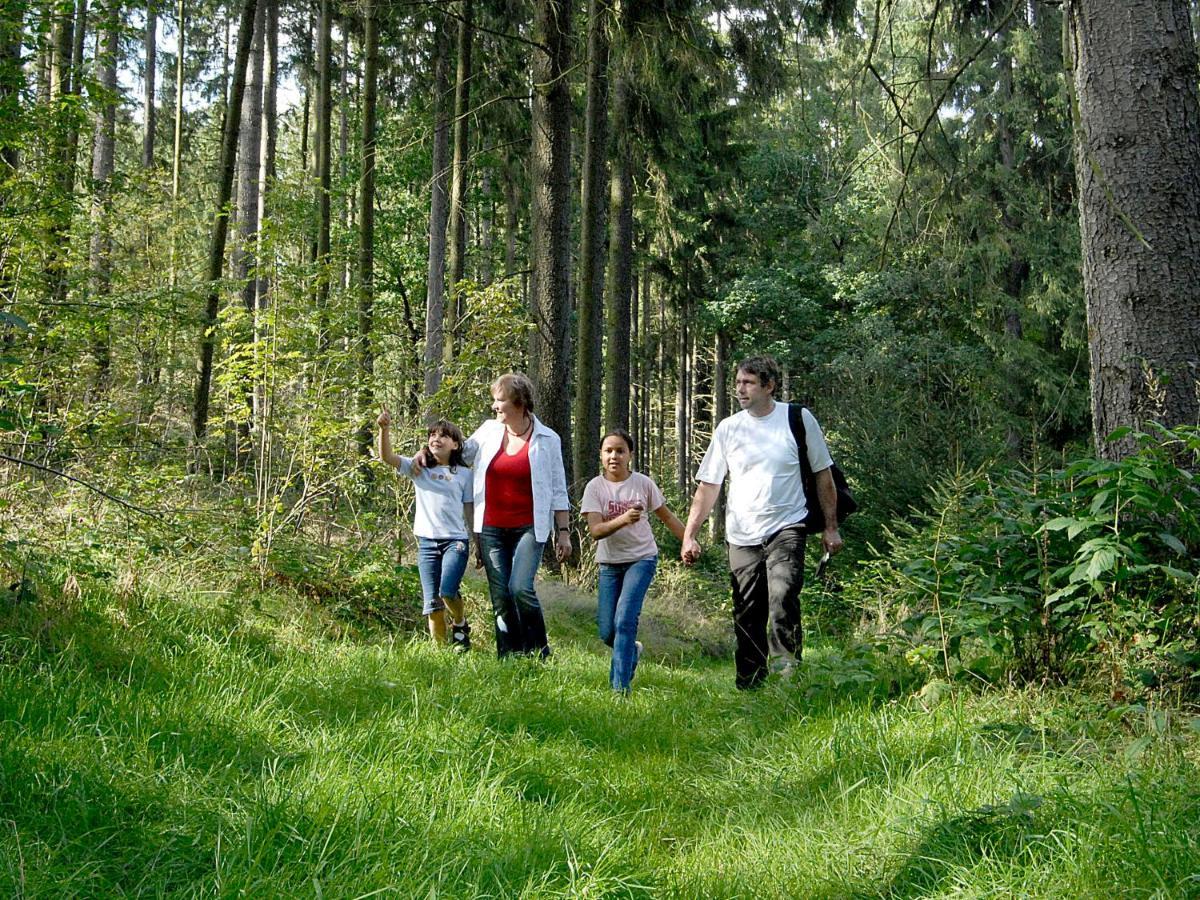 Ferienhof "Alte Foersterei" Knau Экстерьер фото